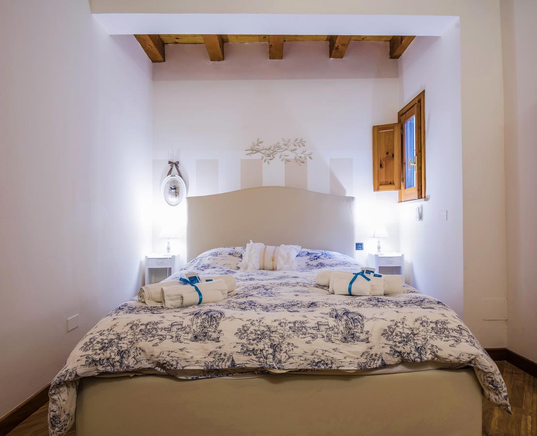 La Casa Di Ilde Al Duomo - Ortigia Holidays Syrakus Exterior foto